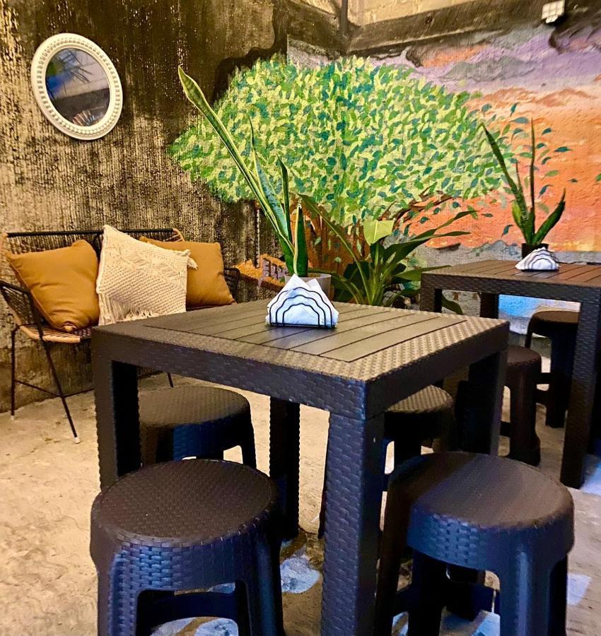 ホテル Casa Colonial Gonzalez メリダ エクステリア 写真